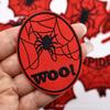 Fábrica de Origen Pegatinas de Tela de Telaraña Pegatinas de Tela Bordadas de Dibujos Animados Ropa para Niños Juguetes Zapatos Accesorios Pegatinas de Parche Listas para la Venta