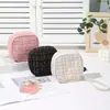 Bolsa para labiales famosa en internet estilo Chanel, nueva bolsa de almacenamiento de cosméticos de lujo ligero, bolsa portátil de viaje estilo Chanel para toallas sanitarias