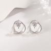 Pendientes Mobius Pequeños de Diamante Flash Pendientes de Lujo Ligero de Nicho Pendientes de Mujer de Gama Alta Elegantes Simples a la Moda
