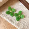 Novos brincos de agulha de prata vintage com diamantes e flores de acrílico, brincos de design único, acessórios da moda e versáteis