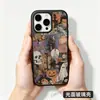 Funda Esmerilada Collage Halloween Retro iPhone18pro Ventana Grande Calabaza Calavera Fantasma Funda para Teléfono Venta al por Mayor