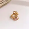 Anillo Abierto de Acero Inoxidable con Flor Calada de Circonita Lujo Accesible Anillo de Dedo Índice de Gama Alta Joyería de Diseño de Moda de Nicho para Mujeres