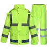 Conjunto de impermeable separado para servicio de tráfico al aire libre, rescate de alta velocidad, control de inundaciones y protección contra lluvia intensa.; impermeable reflectante y pantalón de lluvia para uso en carretera