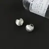 Pendientes de bola cepillada para mujer de metal estilo frío pendientes de lujo ligero personalizados versátiles nicho de alta gama moda nuevos pendientes