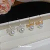 Ganchos para Orejas de Zirconia con Lazo y Perla Electrochapados en Oro Real, Pendientes Simples y Elegantes, Versátiles con un Toque de Lujo Ligero y Acabado de Alta Gama