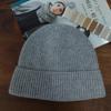 Gorro de punto 100% Lana para Mujer, Viajes y Montañismo, Gorro de Lana Moderno y Versátil, Gorro Cálido con Protección para las Orejas, Listo para la Venta