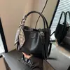 Cross2026 Outono Inverno Nova Bolsa de Mão Retrô Bolsa de Ombro Único Feminina Versátil para Passeio Moda Bolsa Transversal Saco