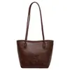 Yue Zi 2026 Otoño Temprano Nuevo Bolso de Hombro Bajo de Gama Alta Retro Elegante de Gran Capacidad Bolso de Hombro Único Versátil Bolso Tote para Viajes Diarios