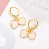 Brincos de Laço Imitando Madrepérola com Design Doce, Novo Estilo de Gotejamento de Óleo, Moda de Alto Padrão de Nicho, Brincos de Estilo Minimalista