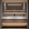 Conjunto moderno minimalista de lavatório e gabinete de banheiro estilo smart para hotel, incluindo um gabinete de banheiro em placa de rocha e uma cuba integrada