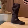 Botas de caña alta de nueva moda con pliegues y hebilla de cinturón, punta redonda adelgazante, estilo elegante de caballero, botas francesas de otoño e invierno para mujer 2026
