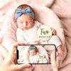Directamente del fabricante: Divertidas Tarjetas Redondas de Madera para Hitos del Bebé con Impresión a Doble Cara para Anuncios de Nacimiento y Fiestas