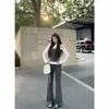 ¡Fotos reales! Camiseta de manga larga de otoño, un top ajustado, de hombros descubiertos, de un solo hombro con diseño de dos piezas falsas, combinado con pantalones casuales elásticos con cordón para mujer