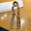 Bufanda Larga de Seda a Lunares Retro a la Moda para Mujer en Primavera y Otoño Moda de Chicas Populares Bufanda Decorativa Versátil Cinta Fina Estrecha