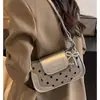 Bolso de Axila para Mujer Primavera/Verano 2026 Nueva Moda Diseño de Nicho Bolso de Hombro Único Cruzado Tacto de Alta Gama Bolso Cuadrado Pequeño para Mujer