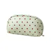 Bolsa de almacenamiento de ropa interior y calcetines de viaje portátil tres en uno, una herramienta especial para guardar la ropa personal mientras viajas
