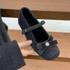 Sapatos peludos femininos cinza que aumentam a altura, série cinza da moda, usados por influenciadores digitais, Sapatos de algodão peludos Mary Jane de salto alto