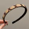 Diadema de alta gama estilo coreano para mujer, diseño de corona alta para hacer que la cara parezca más pequeña, adecuada para uso diario, lavado de cara y maquillaje, con dientes para una sujeción antideslizante