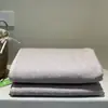 Edición AB Algodón Edredón Ganso Grande Juego de Tres Piezas Algodón Floral Pequeño Cuatro Estaciones Colchoneta Delgada Tatami Sábana Gruesa