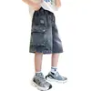 Shorts Jeans de Verão para Meninos 2026 Novo Estilo Roupa Infantil Versão Coreana Fresco e Estiloso Roupa de Trabalho Versátil Calça de Cinco Pontos Calça de Comprimento Médio