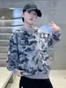 Sudadera para niño para primavera y otoño 2026 nuevo modelo camiseta de otoño con camuflaje de manga larga para niños mayores, camiseta de otoño moderna