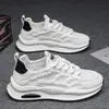 Sapatos Masculinos 2026 Primavera Novo Estilo Esportivo Malha Tênis Masculino Respirável Casual Confortável Versátil Solado Macio Sapatos Forrest Gump