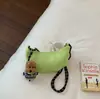 Bolsa Marrom Grande Capacidade Estilo Novo Verão 2026 Simples Casual Moda Pingente Sobrancelha Bolinho Ombro Transversal