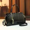 Bolsa de Mão Patchwork Elegante Versátil Nova Moda High-End 2026 Bolsa Feminina Bolsa para Mãe Bolsa Transversal de Couro Genuíno