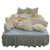 Conjunto Invernal Cálido Francés Juvenil de Leche Polar con Encaje de Cuatro Piezas para Dormitorio Sábana de Coral Polar Funda de Edredón Polar de Tres Piezas