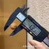 Cabeça de Macaco Bumbum de Pêssego Mão de Urso Acessórios Esculpidos à Mão Pulseira DIY Feita à Mão Pulseira de Pulso Joias de Mão Acessórios de Joias da Moda S1566