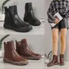 Botas de Invierno Nuevas Redondas con Cremallera Lateral para Mujer Botines Cortos de Suela Gruesa Planos Estilo Británico Botines Cortos Retro Talla Grande