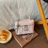Bolsas de mano para mujer transfronterizas, nuevo estilo otoño 2026, bolso acolchado con cadena inspirado en Chanel, bolso de mano moderno y a la moda, bolso de hombro, bolso cruzado