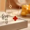 Colar de Trevo de Quatro Folhas Ouro Rosê para Mulheres, Prata Esterlina 999, Pingente de Design de Nicho Levemente Luxuoso, Perfeito para Presente de Dia dos Namorados ou Festival Qixi