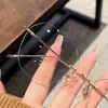 Gafas planas fotocromáticas sin montura poligonal para mujer, montura metálica de alta gama que modifica la forma del rostro, montura fotosensible que cambia de color