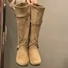 Botas altas adelgazantes de plataforma interior para mujer, botas altas, nuevo estilo otoño 2026, versátiles con faldas, suela suave, botas Melard