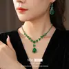 Exquisito Collar con Gancho para Oreja de Zirconia en Forma de Gota de Agua Estilo Francés, Versátil Conjunto Estilo Palacio Vintage, Joyería Exagerada de Gama Alta de Nicho
