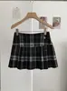 Falda Plisada de Lana a Cuadros KEKEZOON 2026 Otoño Estilo Universitario Japones Cintura Alta Falda Corta Anti-Exposición 8597