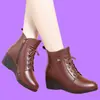 Botas de Mujer Invierno Cuña Botines Cortos Zapatos de Algodón Forrados de Felpa Zapatos de Cuero Cálidos Botas de Algodón Botas para Mujeres de Mediana Edad y Mayores