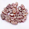 Cuentas dzi de ágata rojo con pátina de alto contenido de aceite de nueve ojos estilo Tíbet con contraste de color claro, cuentas sueltas con múltiples patrones, accesorios decorativos para pulseras al por mayor