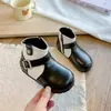 Botines Vintage para Niñas 2026 Otoño Nuevos Botas Antideslizantes de Suela Suave para Niños Botas de Cuero de Moda Versátiles para Bebé