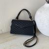 Bolsa Nova de Design Coreano 2025, Bolsa Transversal Quadrada Pequena Retro Fashion e Texturizada, Bolsa de Ombro Simples e Estilosa Tendência para Meninas