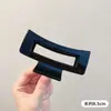 2026 Nuevo Modelo Pinza de Garra Simple Versátil Mate Accesorio Elegante para el Cabello para Peinado de Moño Pinza Tiburón Pasador de Moda Tocado
