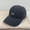 Nova Touca de Baseball Macia com Letra Simples Feminina Versátil Afina o Rosto Aba Larga Estilo Casal Boné Bico de Pato Chapéu de Sol Moderno