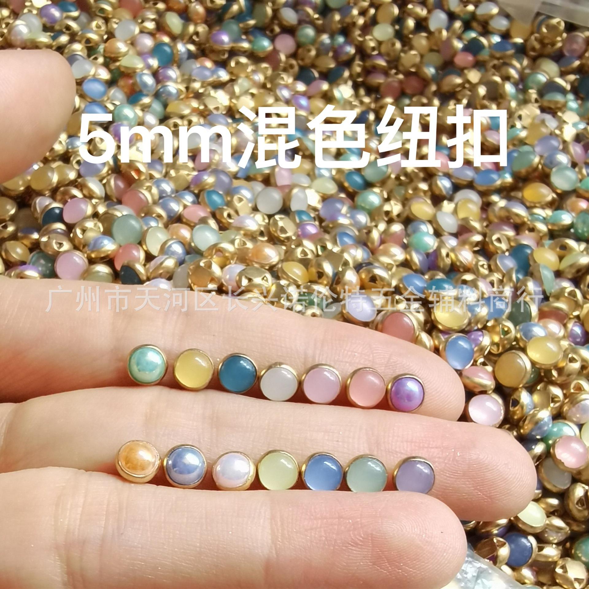 8293A878-29DC-487E-9C5D-F10A18