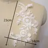 Par de flores de hueso de coche bordadas blancas vestido de novia ropa para niños tocado de boda accesorios encaje accesorios de joyería diy