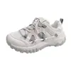 Zapatillas de papá de malla transpirable con suela gruesa para mujer, nuevo modelo de verano 2026, zapatillas deportivas casuales versátiles que aumentan la altura para personas menudas