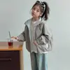 Chaqueta de Primavera para Niñas 2026 Nuevo Estilo Chaqueta con Capucha de Gato de Dibujos Animados para Niñas de Primavera y Otoño Cortavientos Reversible
