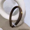 Nuevos Accesorios para el Cabello Estilo Coreano Diadema para Mujer, Elegante Color Café Rayas Etiqueta Dorada Personalidad de Moda Esponja Diadema para Salir Pasador Moderno