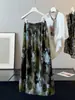 Saia midi plissada com fenda nas costas, estampa de pintura a óleo vintage para mulheres, novo estilo de verão, design único, cintura alta, corte A