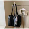 Bolsa Elegante Transfronteiriça para o Dia a Dia Feminina Grande Capacidade 2025 Nova Primavera Versátil Ombro Bolsa de Compras Bolsa Tote Casual